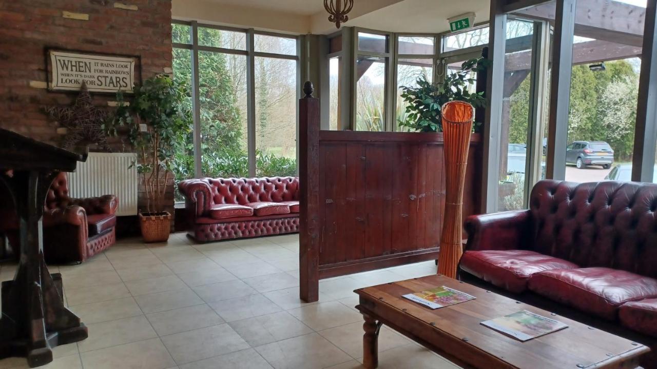 The Renishaw Rooms מראה חיצוני תמונה