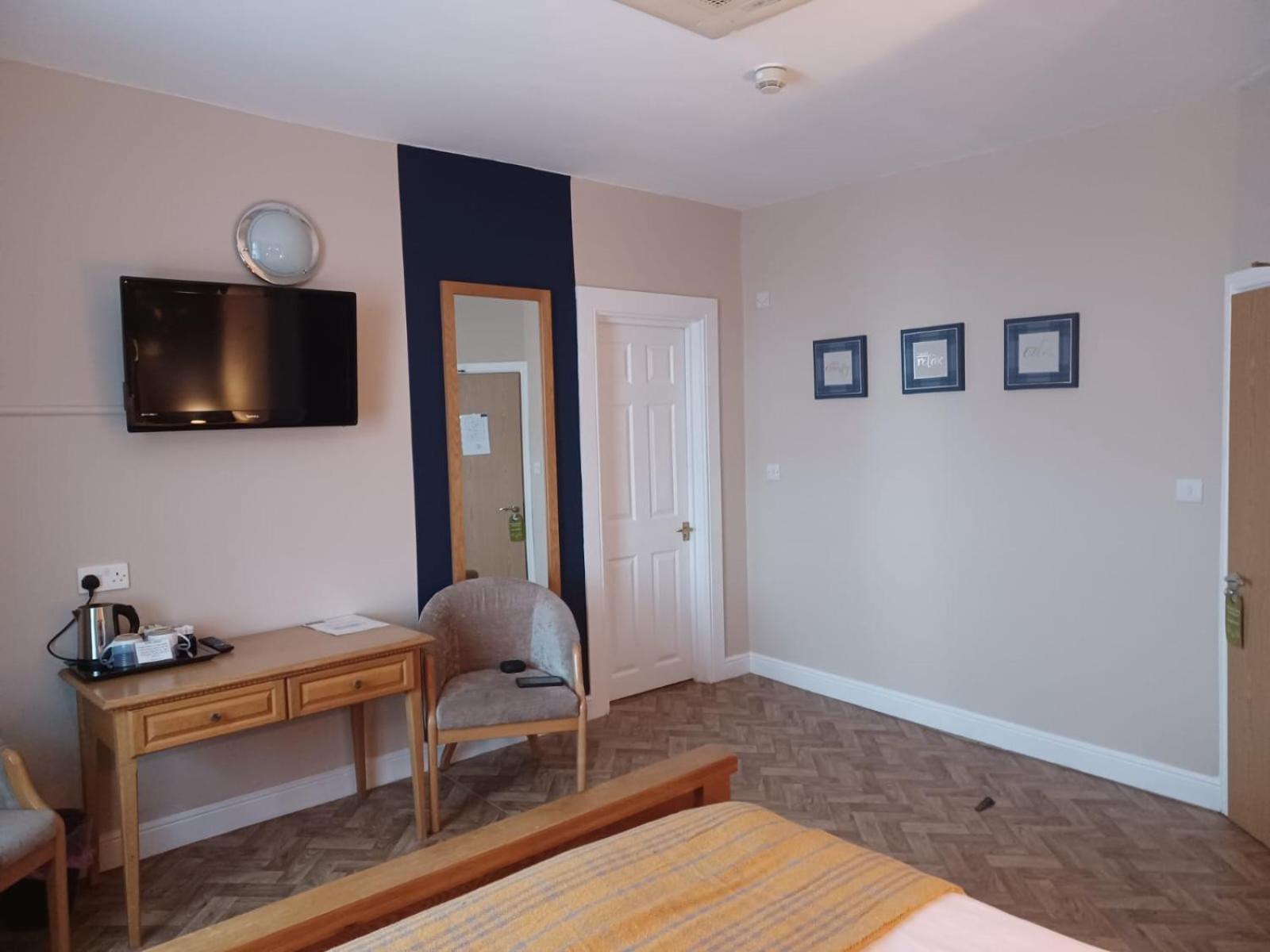 The Renishaw Rooms מראה חיצוני תמונה
