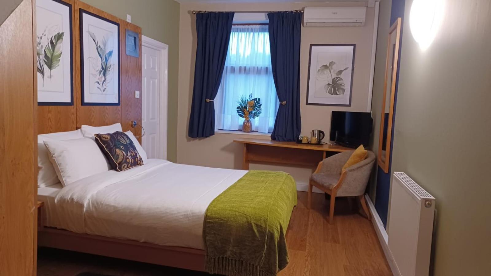 The Renishaw Rooms מראה חיצוני תמונה